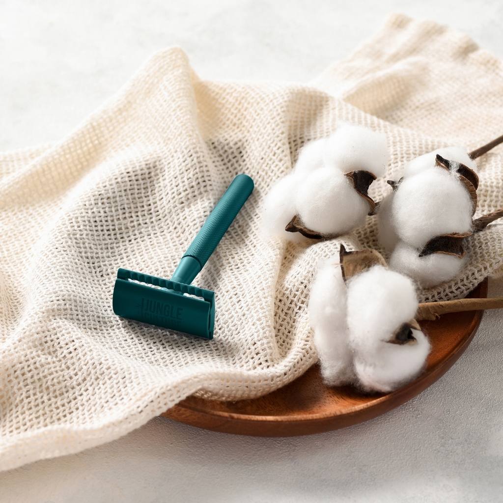 Teal Safety Razor — Includes 10 Blades
